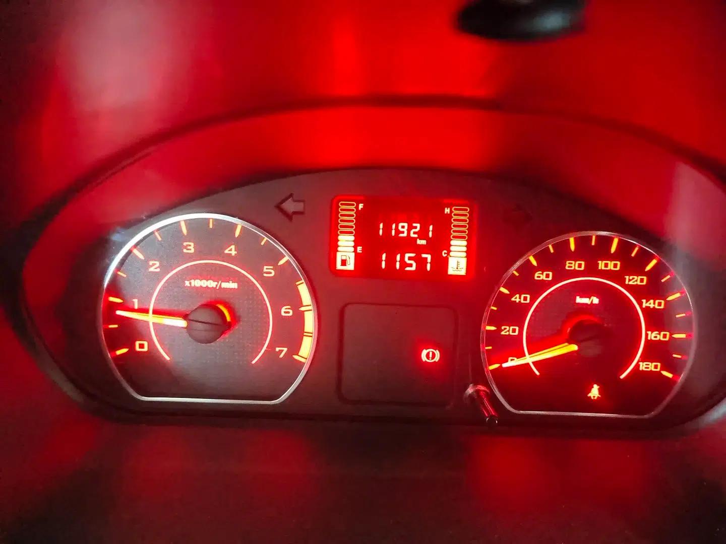 Wuling Rongguang S 2021 1.2L Base Model 7-Seater LSI — миниатюра 13