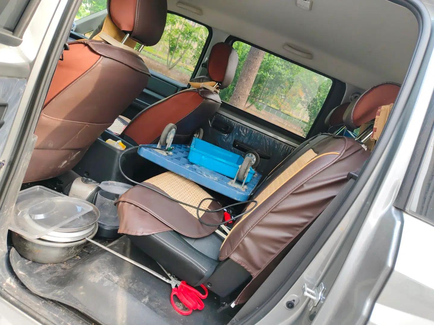 Wuling Hongguang PLUS 2020 1.5L Manual Standard Edition 5 Seats — миниатюра 18