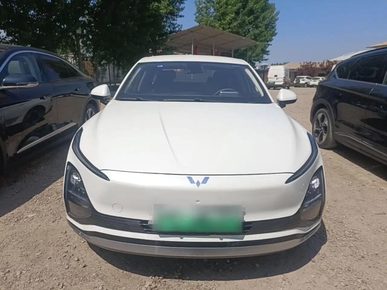 Wuling E5 2024 410 km Standard Version — миниатюра 2
