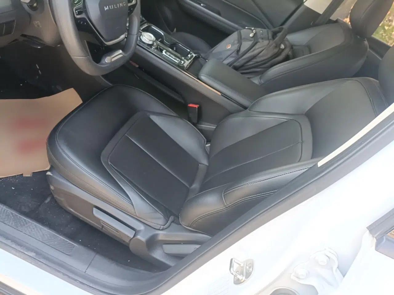 Wuling E5 2024 410 km Standard Version — миниатюра 18