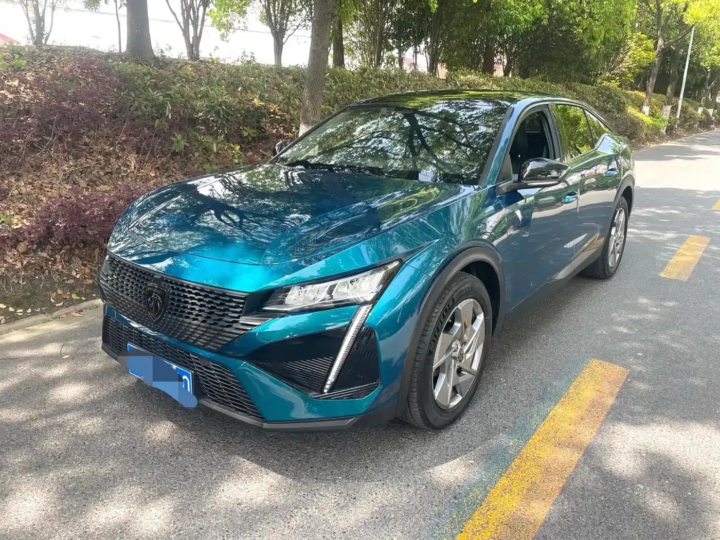 Peugeot 408X 2023 Gravity Edition — миниатюра 1