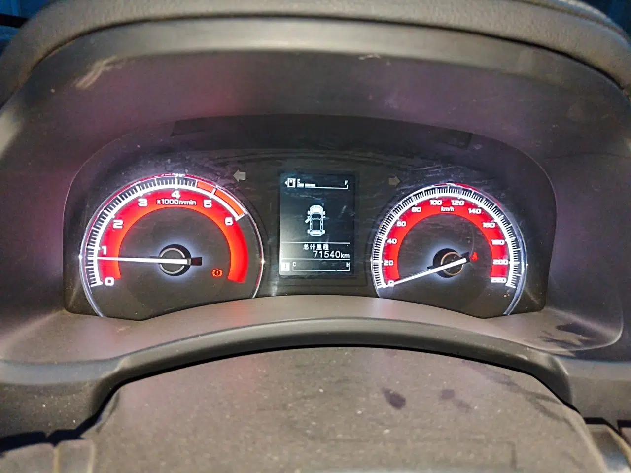Isuzu D-MAX 2020 2.5T Two-Wheel Drive Manual Navigation Version China VI Standard Extended Length JE4D25Q6A — миниатюра 12