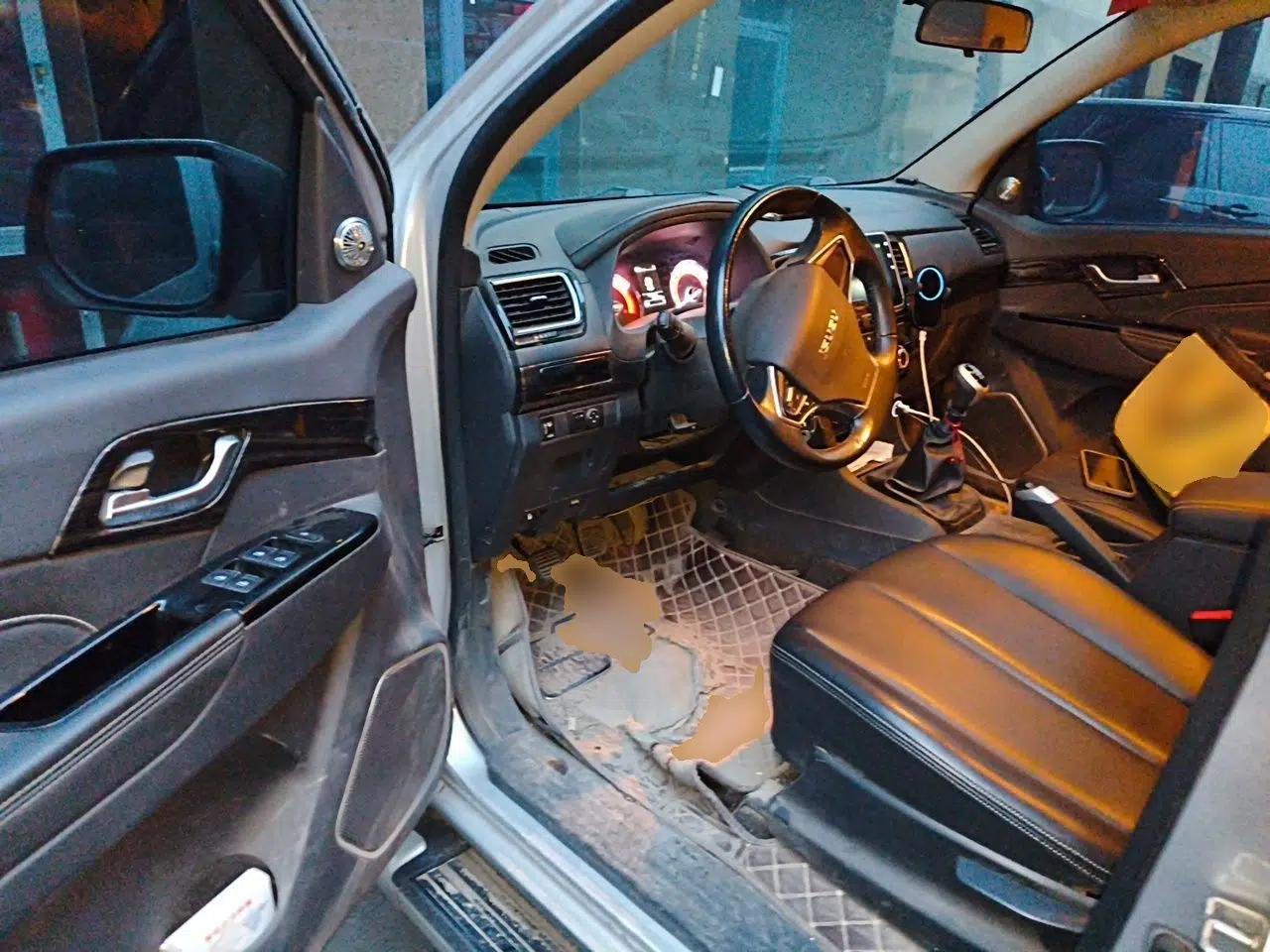 Isuzu D-MAX 2020 2.5T Two-Wheel Drive Manual Navigation Version China VI Standard Extended Length JE4D25Q6A — миниатюра 17