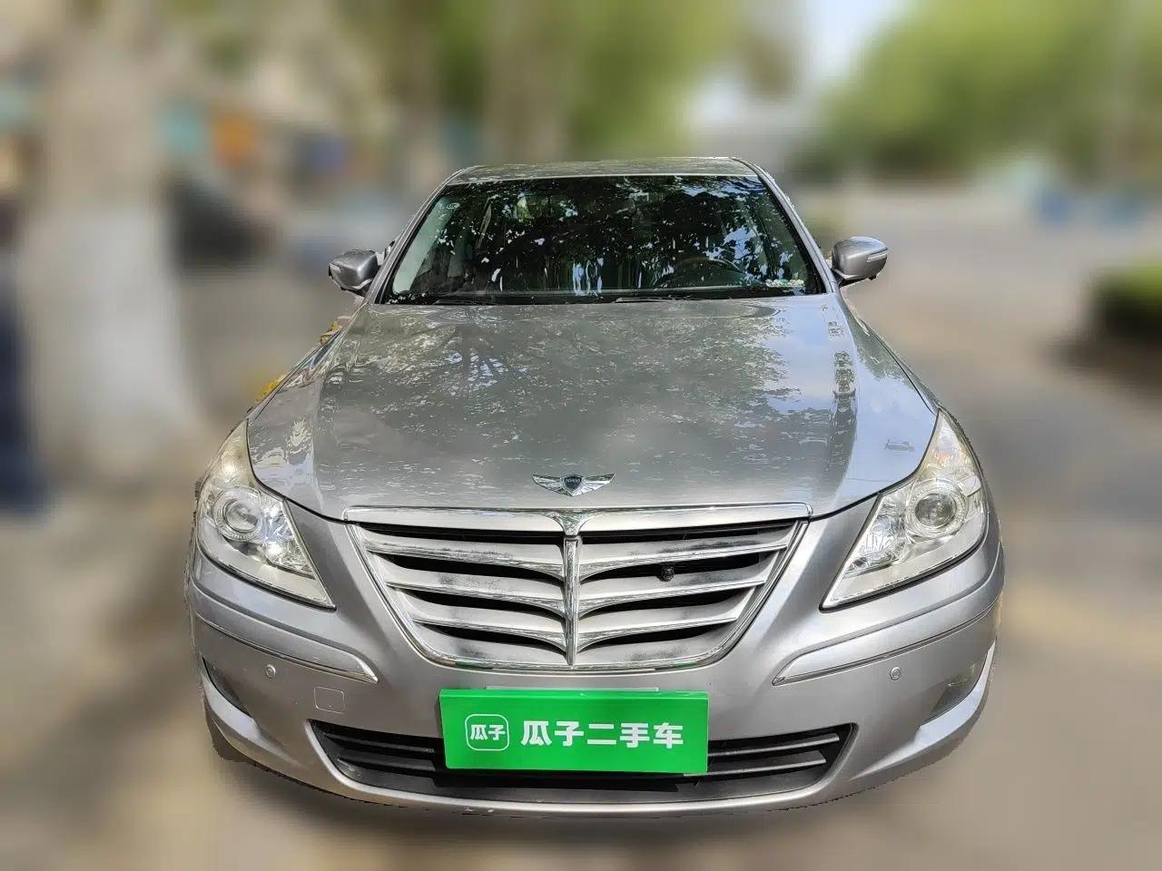 Hyundai Genesis 2008 BH330 Comfort Edition — миниатюра 2