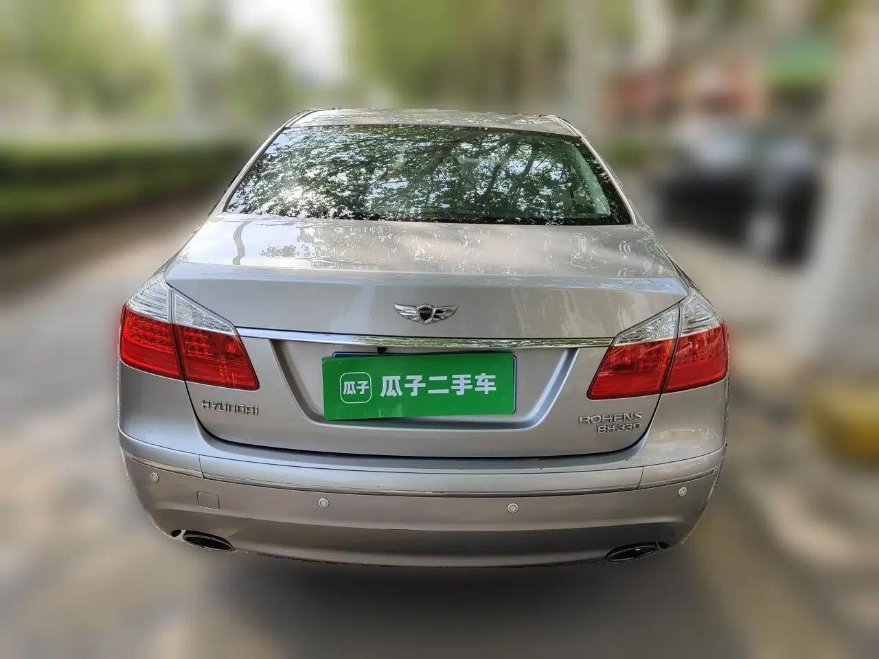 Hyundai Genesis 2008 BH330 Comfort Edition — миниатюра 5