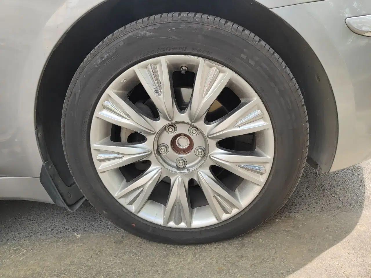 Hyundai Genesis 2008 BH330 Comfort Edition — миниатюра 8