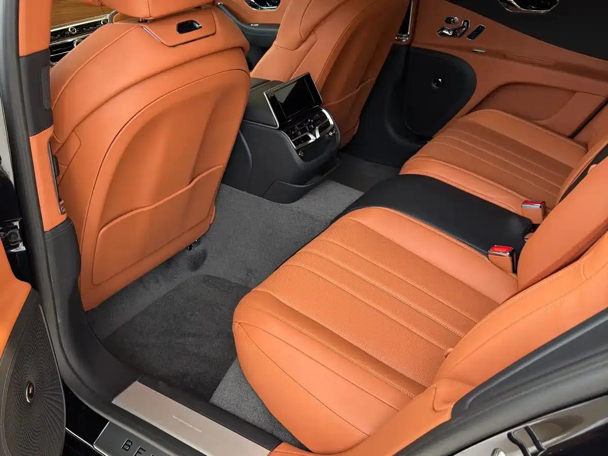 2026 Mercedes-Benz Flying Spur Plug-in Hybrid 4.0T V8 Standard Edition — миниатюра 6