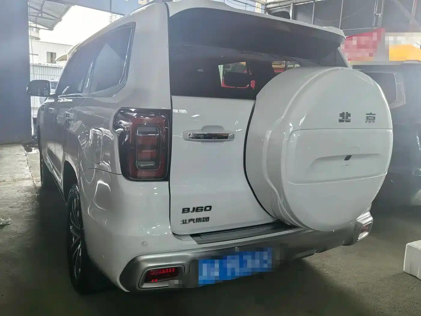 Beijing BJ60 2022 2.0T Eleventh Edition, Five-Seater — миниатюра 10