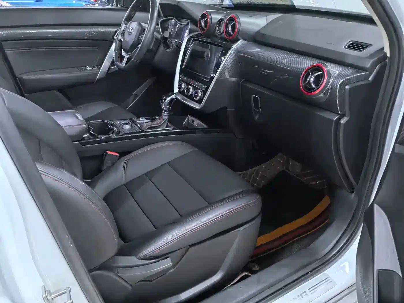 Beijing BJ20 2018 1.5T CVT Luxury Edition — миниатюра 11