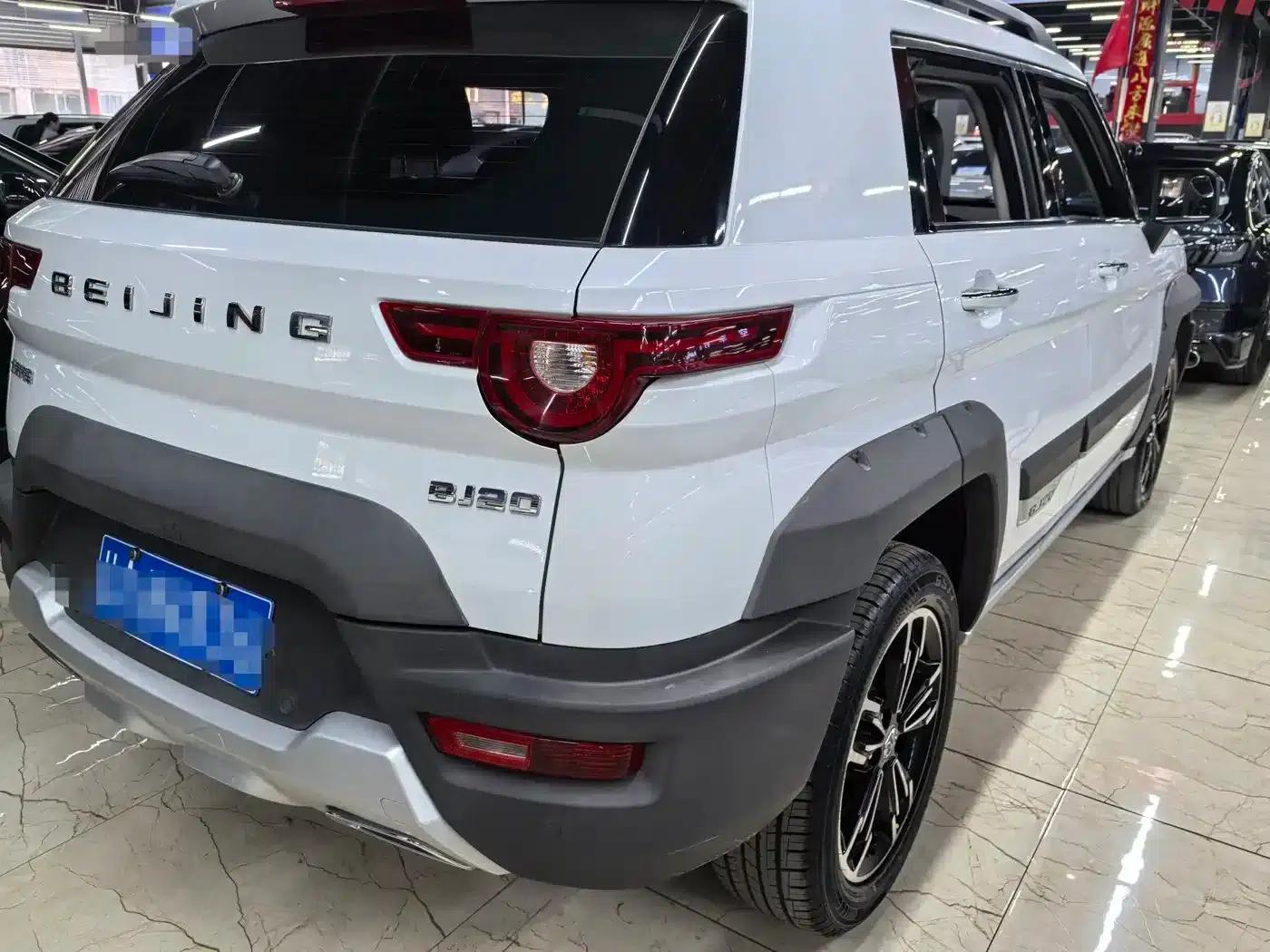Beijing BJ20 2018 1.5T CVT Luxury Edition — миниатюра 6