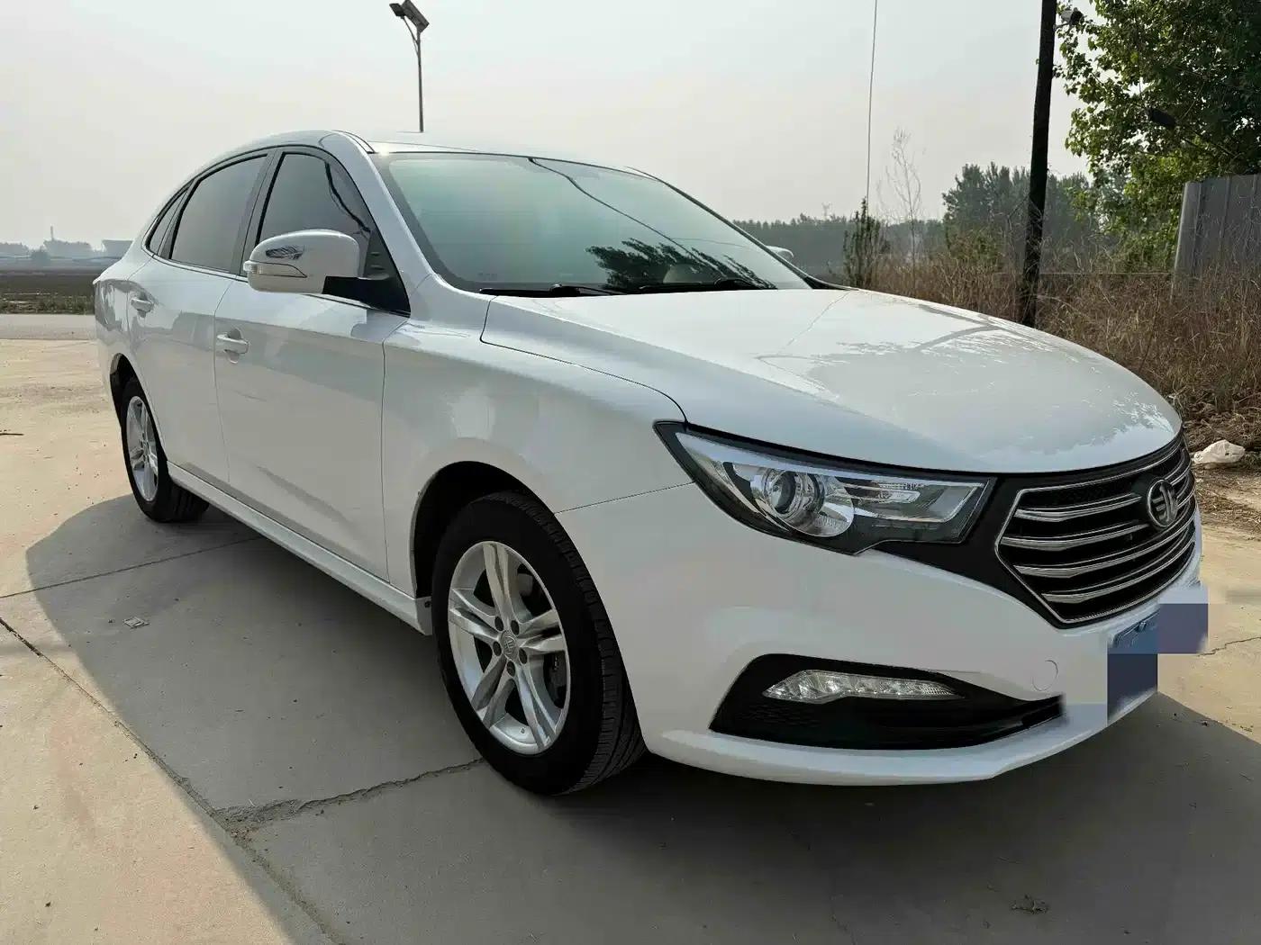 Besturn B30 2016 1.6L Manual Comfort Model — миниатюра 3