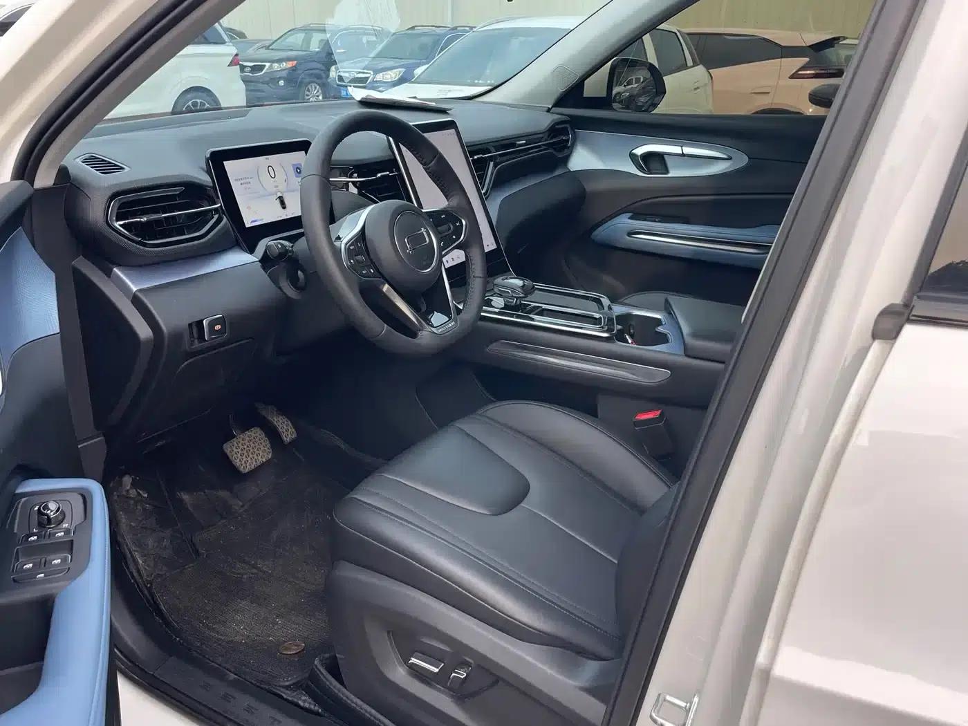 Bestune T90 2023 1.5T DCT Automatic Comfort Model — миниатюра 4