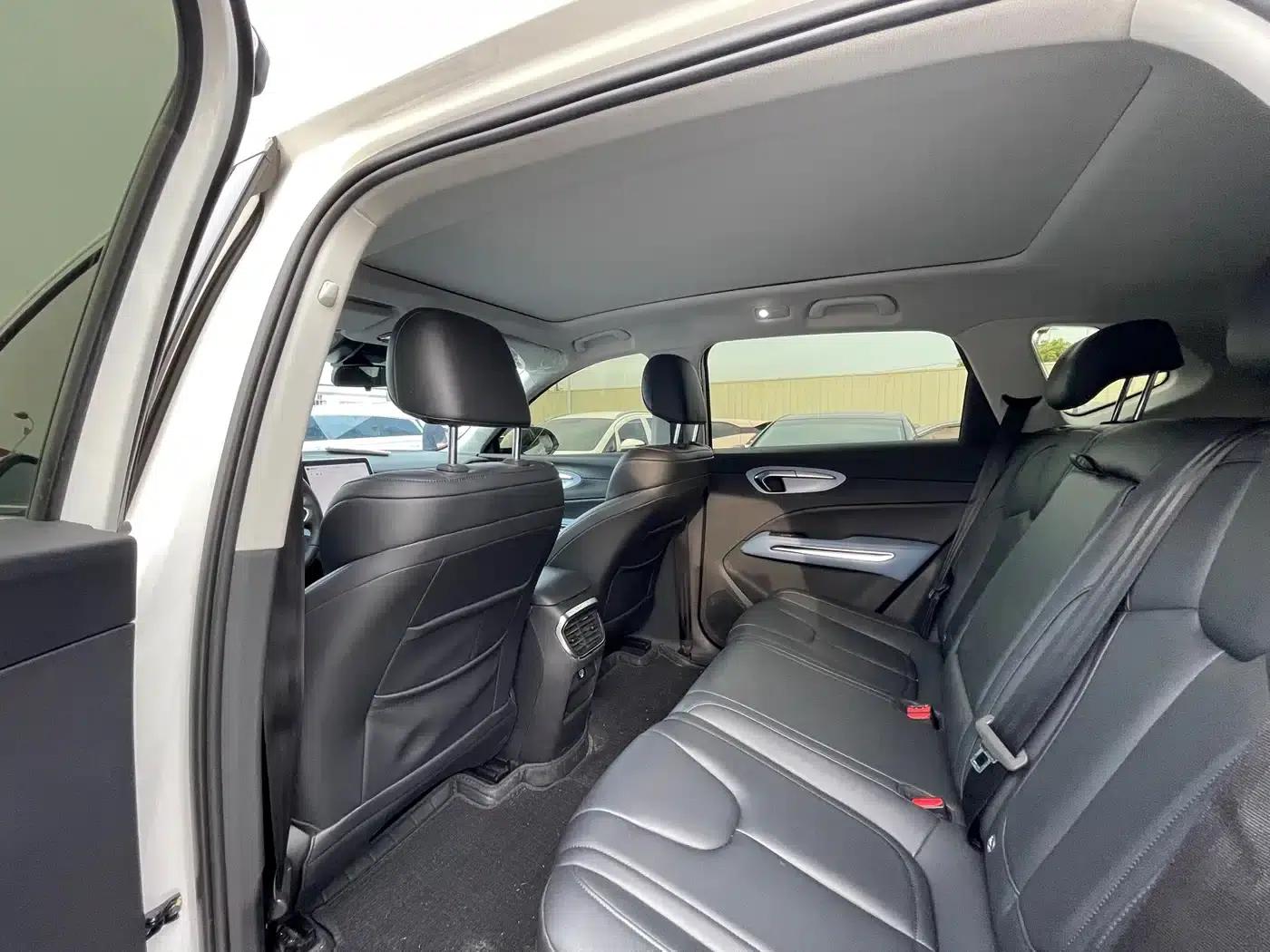 Bestune T90 2023 1.5T DCT Automatic Comfort Model — миниатюра 6