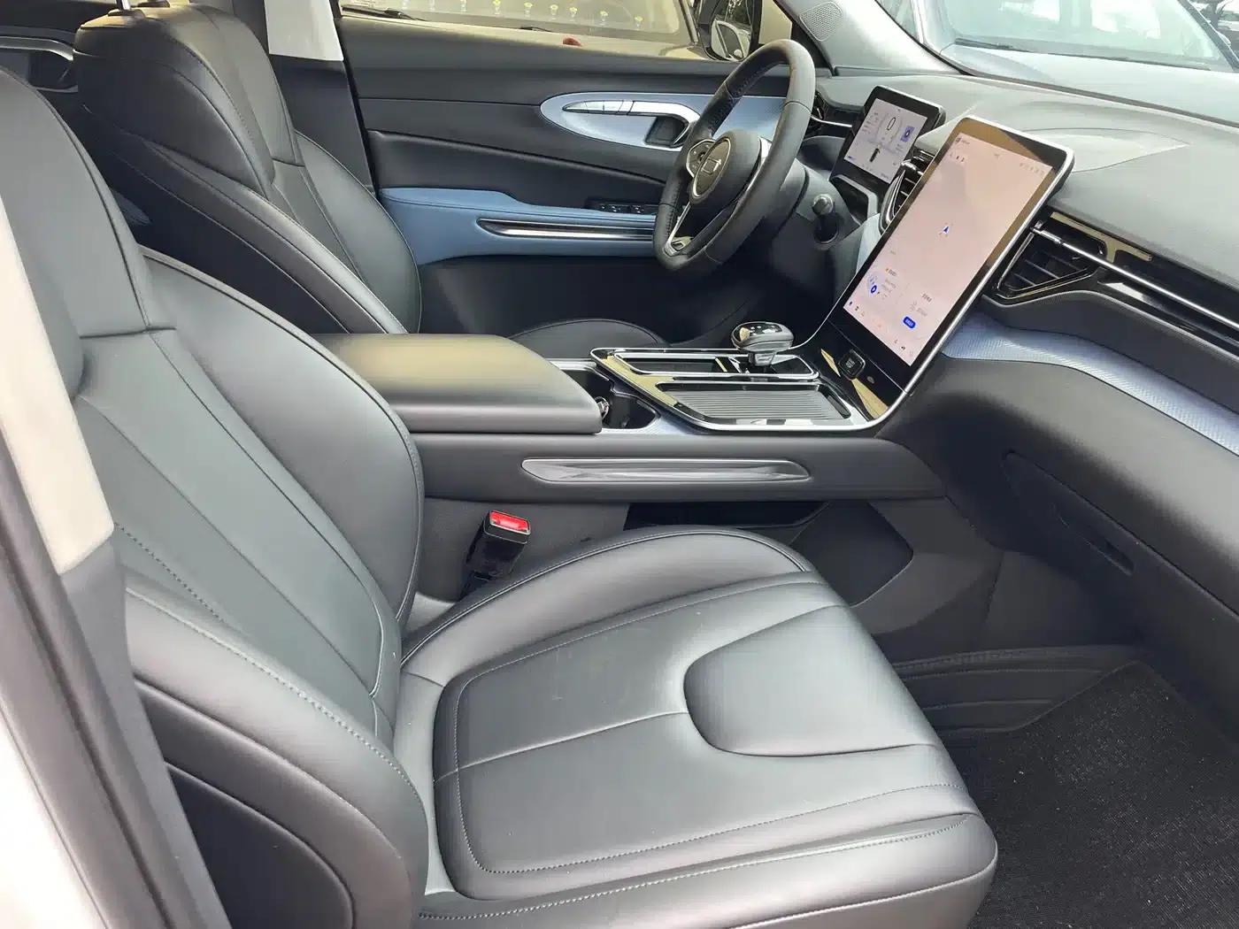 Bestune T90 2023 1.5T DCT Automatic Comfort Model — миниатюра 8