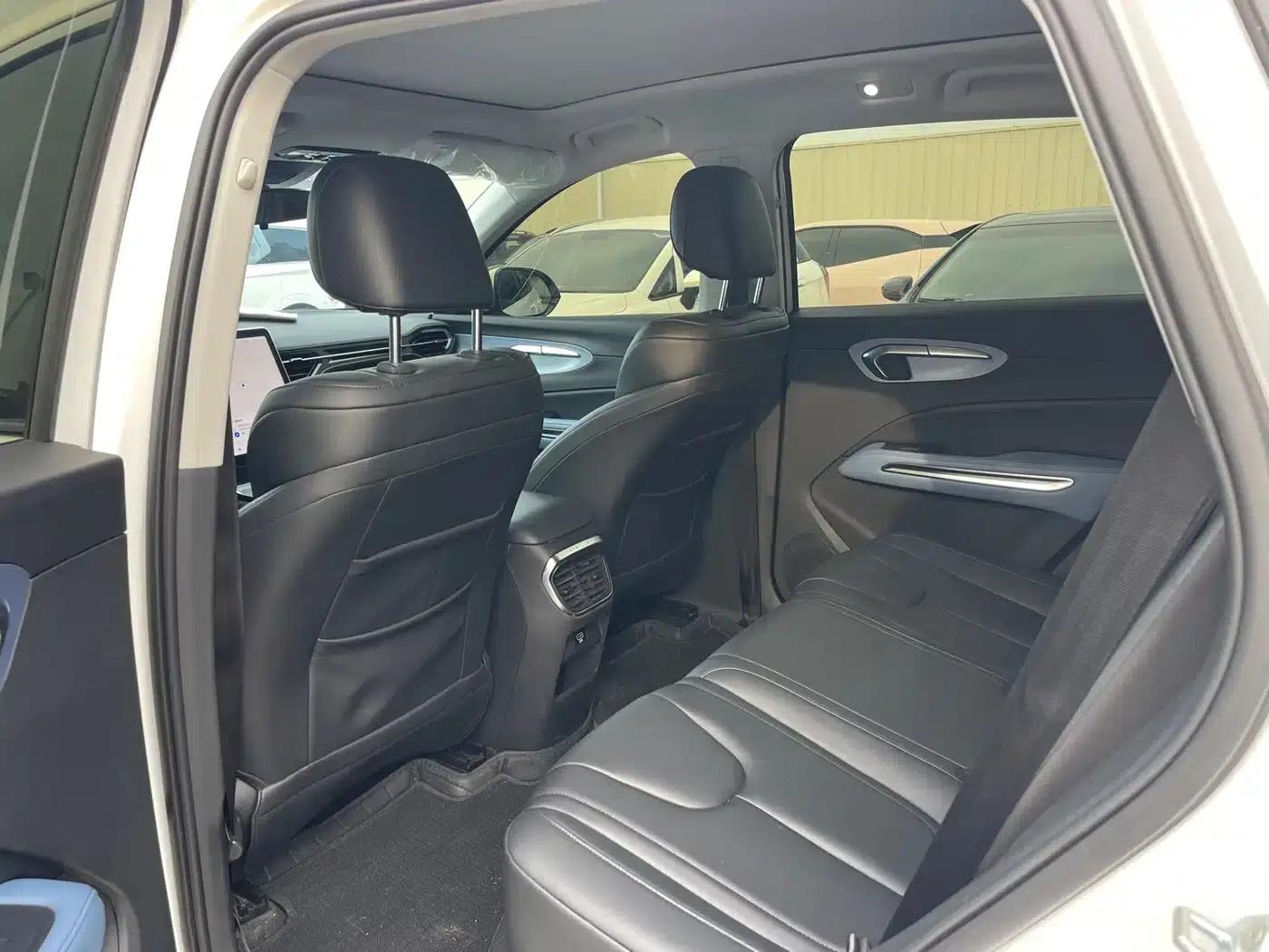 Bestune T90 2023 1.5T DCT Automatic Comfort Model — миниатюра 10