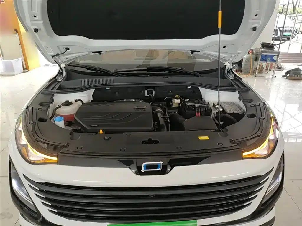 Bestune T90 2025 Dragon Edition 1.5T Enjoyment Model — миниатюра 20