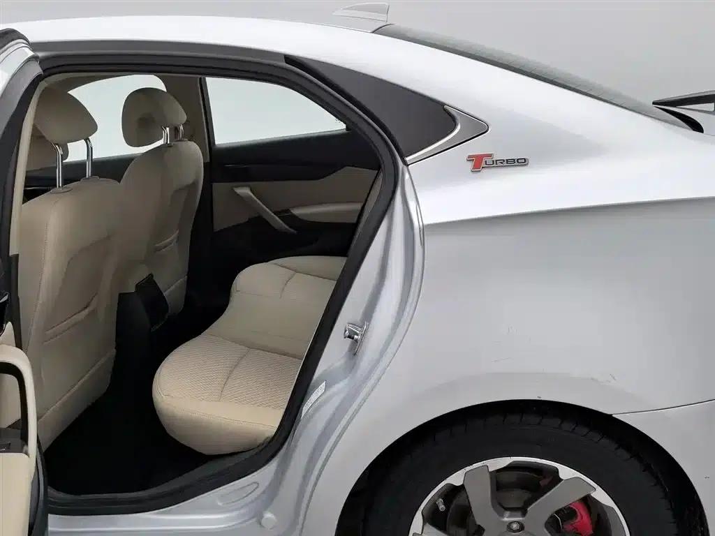 2015 Senova CC 1.8T Manual Comfort Edition — миниатюра 15