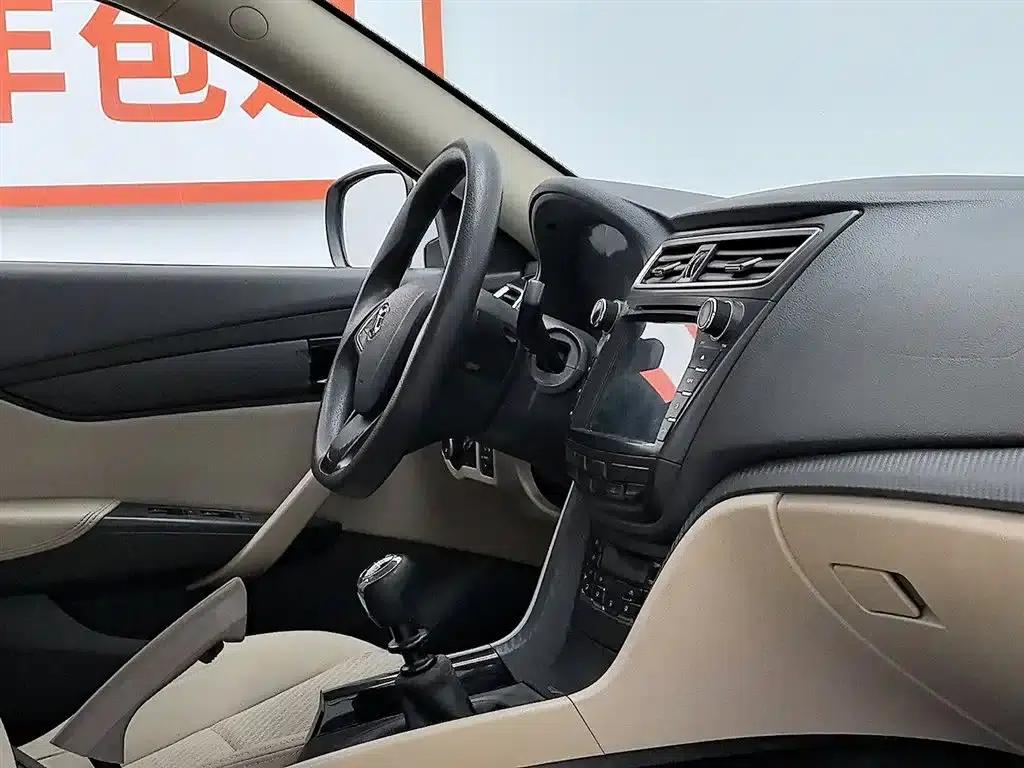 2015 Senova CC 1.8T Manual Comfort Edition — миниатюра 22