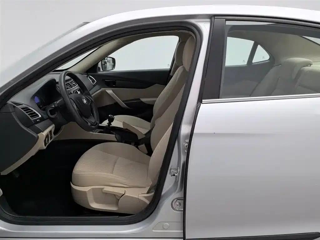 2015 Senova CC 1.8T Manual Comfort Edition — миниатюра 10