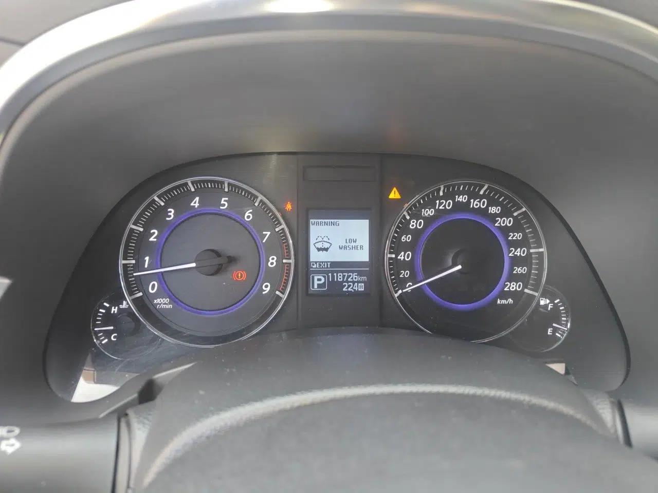 Infiniti QX70 2013 3.7L Supreme Edition — миниатюра 12