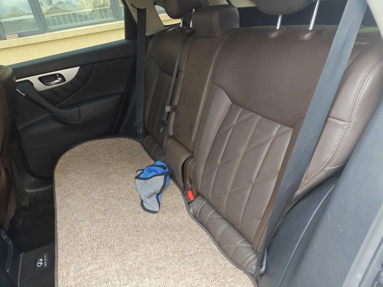 Infiniti QX70 2013 3.7L Supreme Edition — миниатюра 18