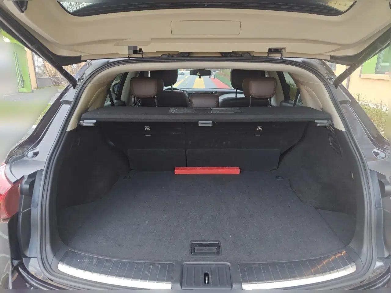 Infiniti QX70 2013 3.7L Supreme Edition — миниатюра 20