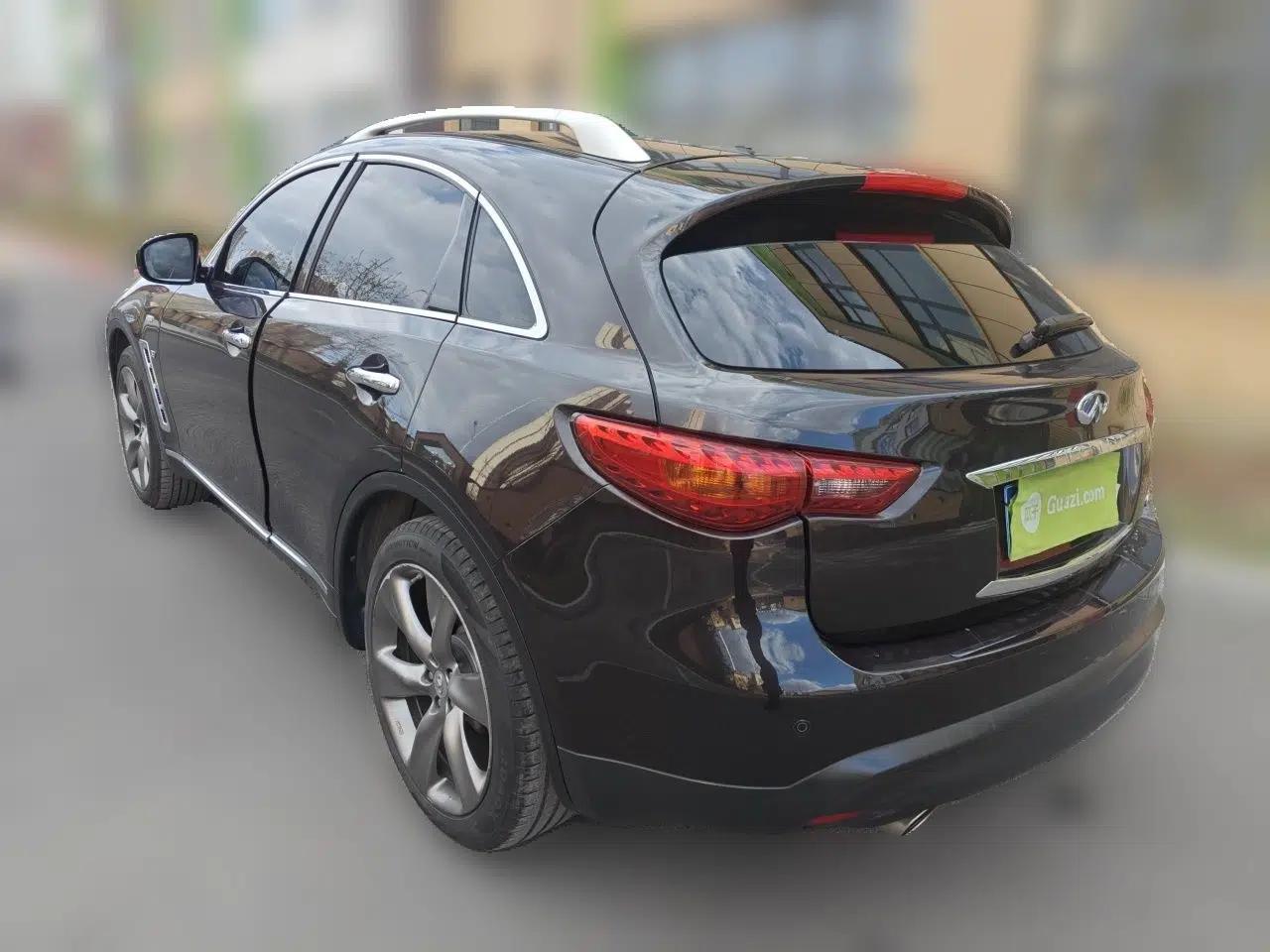 Infiniti QX70 2013 3.7L Supreme Edition — миниатюра 4