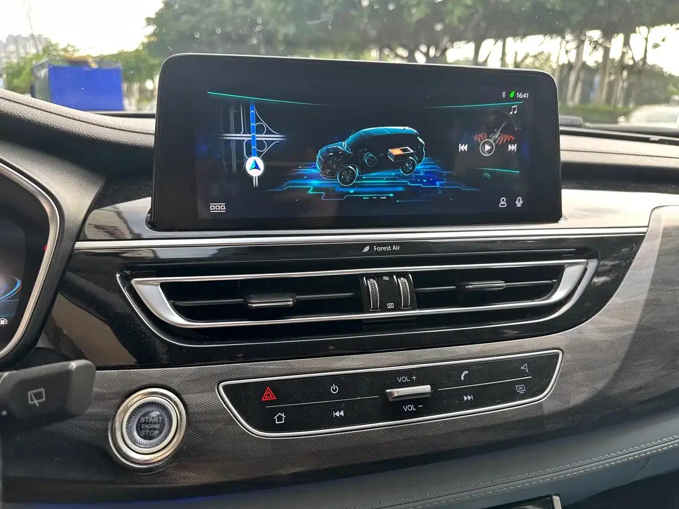 Changan CS75 New Energy 2018 1.5T PHEV Navigator Edition — миниатюра 14