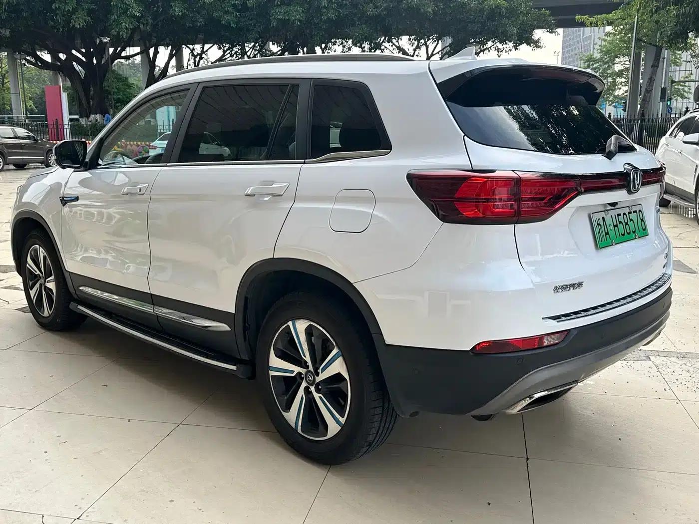 Changan CS75 New Energy 2018 1.5T PHEV Navigator Edition — миниатюра 7