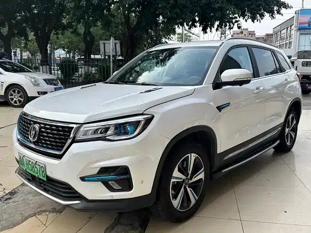 Changan CS75 New Energy 2018 1.5T PHEV Navigator Edition