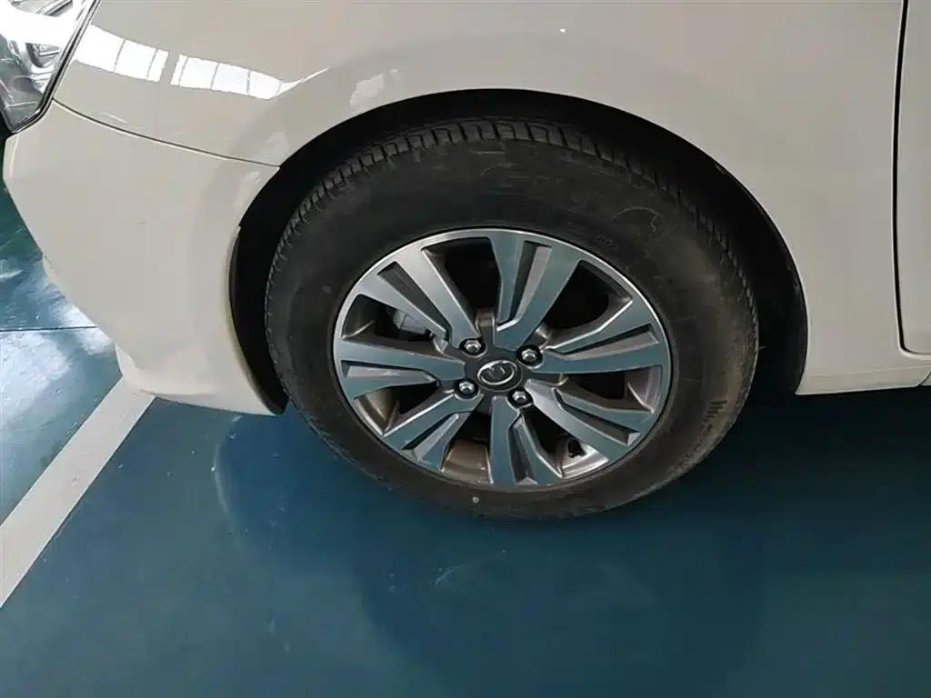 Great Wall C30 2016 1.5L Manual Deluxe Edition — миниатюра 23
