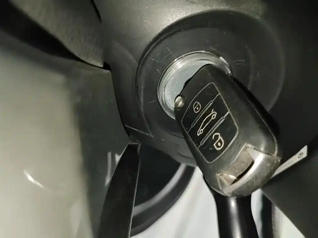 Great Wall C30 2016 1.5L Manual Deluxe Edition — миниатюра 9