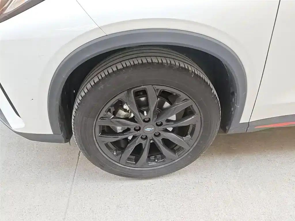 Changan Oushang X5 PLUS 2023 Facelift 1.5T DCT Premium Edition — миниатюра 23