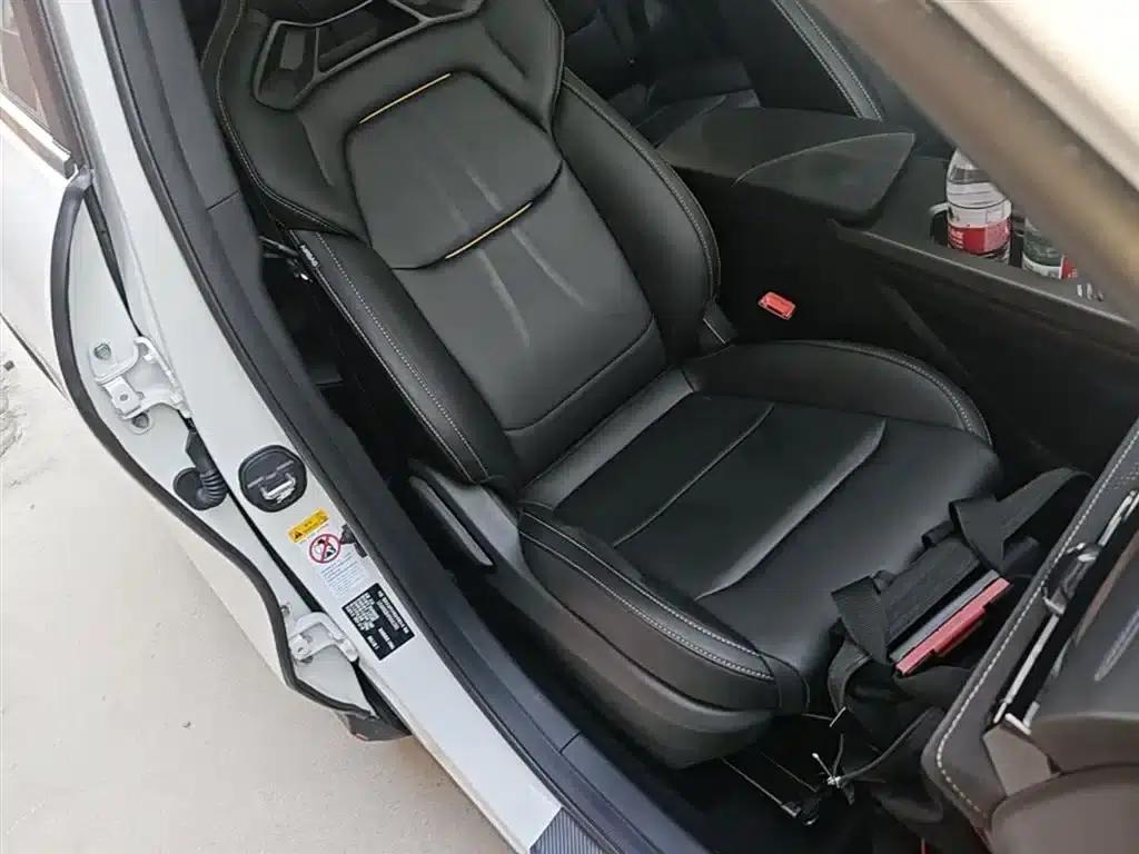 Changan Oushang X5 PLUS 2023 Facelift 1.5T DCT Premium Edition — миниатюра 25