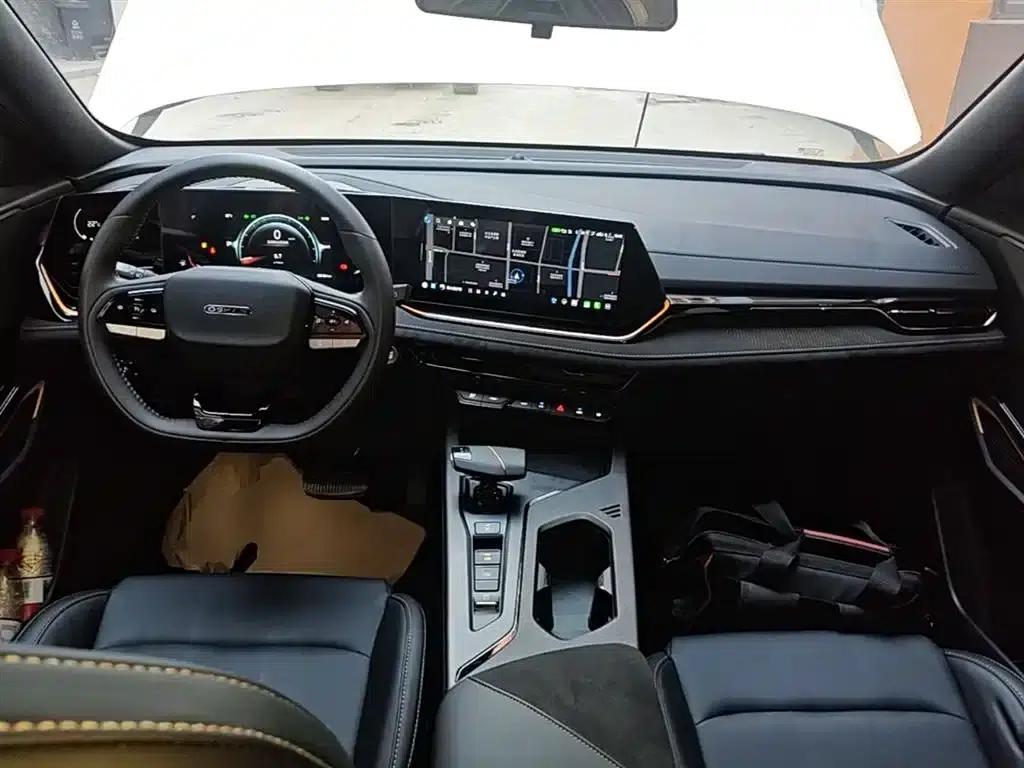 Changan Oushang X5 PLUS 2023 Facelift 1.5T DCT Premium Edition — миниатюра 10