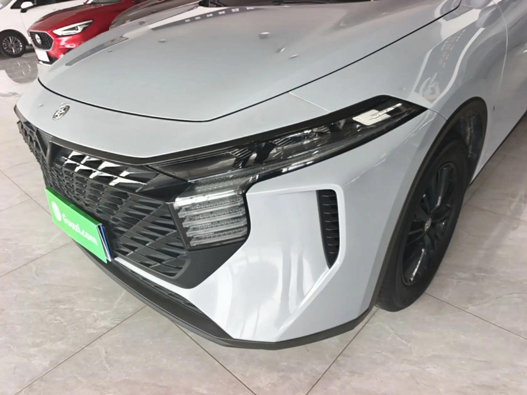 Venucia V 2021 260T Idol Edition — миниатюра 9