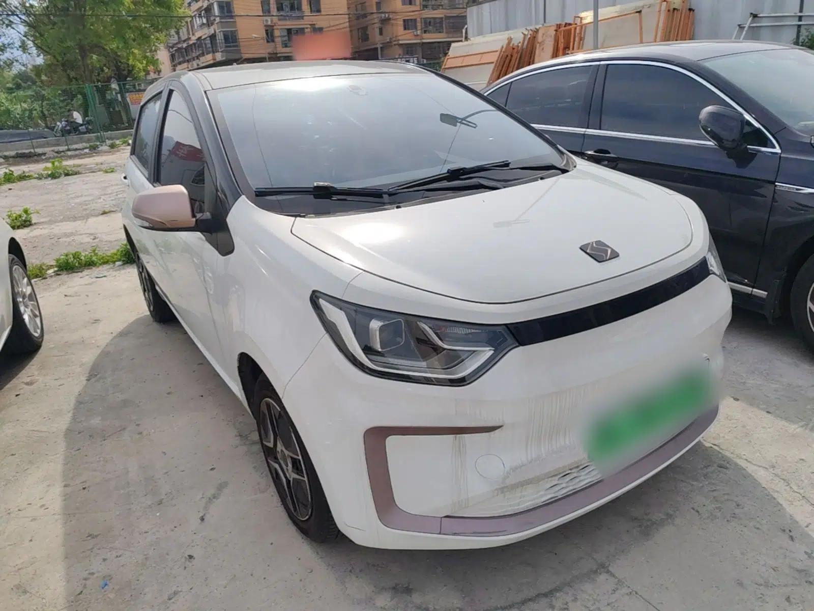 SOL E10X 2021 302 km Range Fashion Edition 31.4 kWh — миниатюра 3