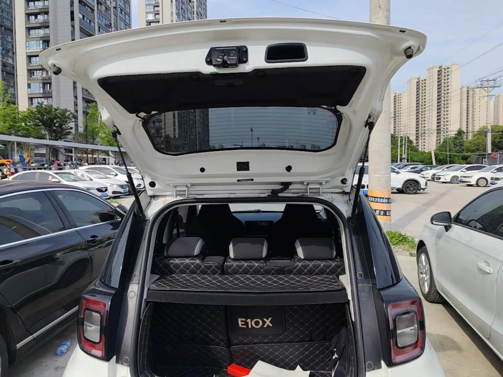 SOL E10X 2021 302 km Range Fashion Edition 31.4 kWh — миниатюра 22