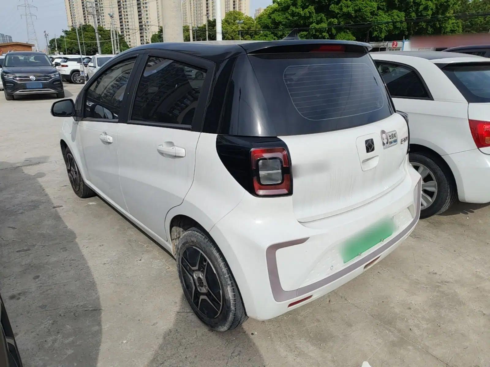 SOL E10X 2021 302 km Range Fashion Edition 31.4 kWh — миниатюра 4