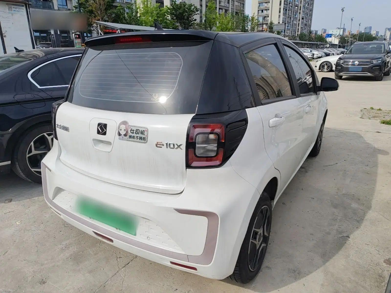 SOL E10X 2021 302 km Range Fashion Edition 31.4 kWh — миниатюра 6