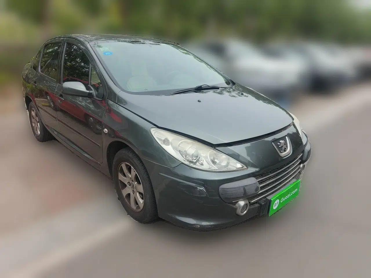 Peugeot 307 2010 Sedan 1.6L Automatic Comfort Edition — миниатюра 3