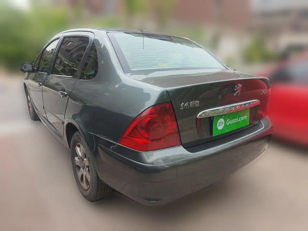 Peugeot 307 2010 Sedan 1.6L Automatic Comfort Edition — миниатюра 4
