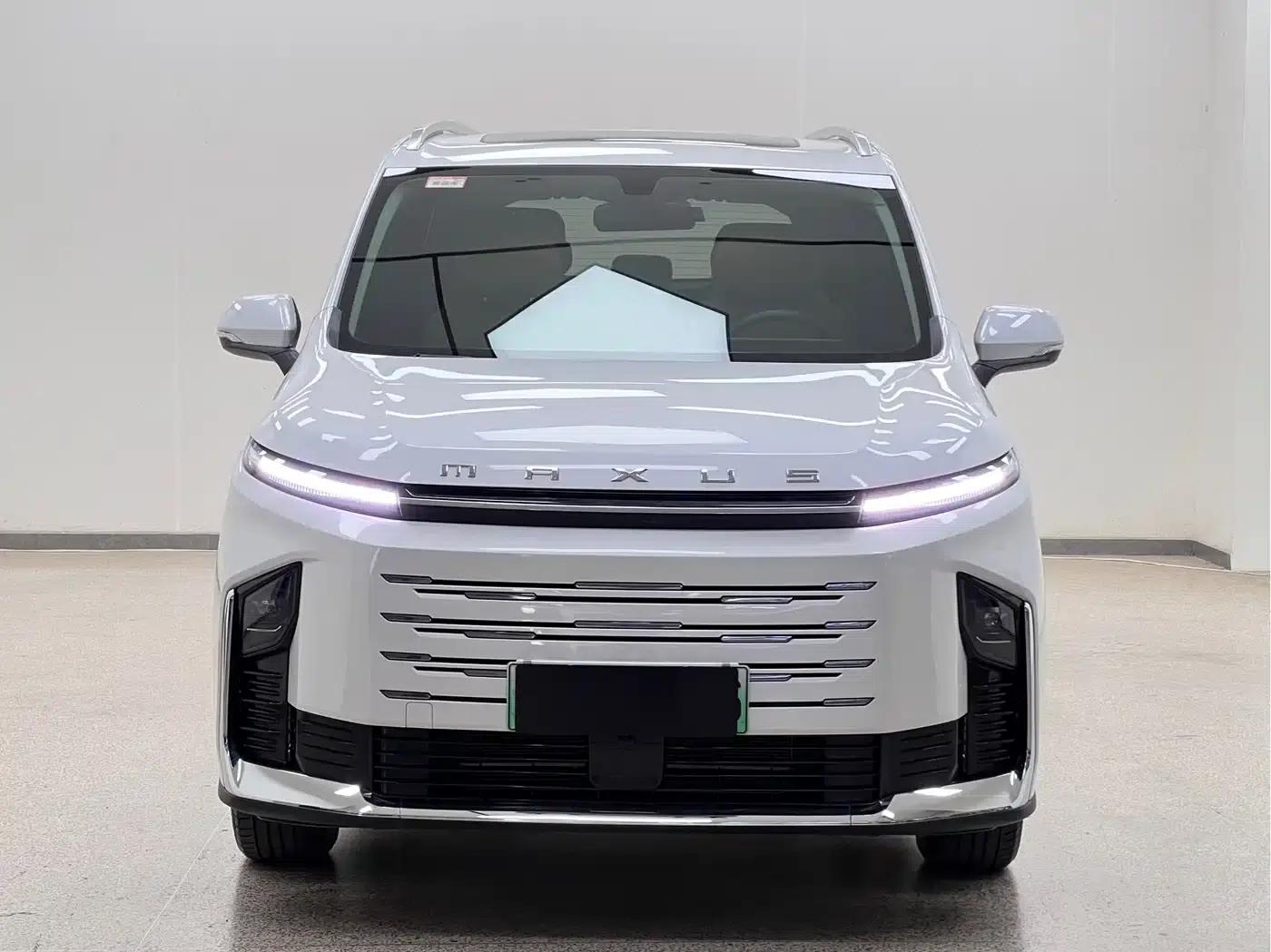 Maxus G50 Plug-in Hybrid 2025 Navigator Edition — миниатюра 2