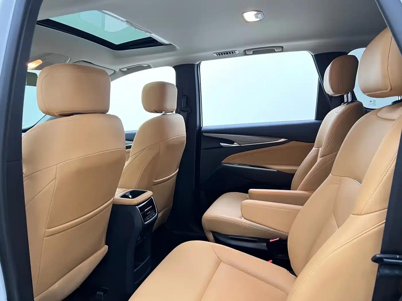 Maxus G50 Plug-in Hybrid 2025 Navigator Edition — миниатюра 17