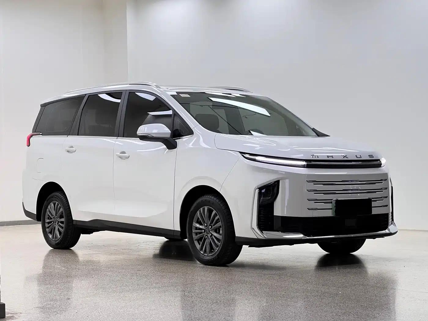 Maxus G50 Plug-in Hybrid 2025 Navigator Edition — миниатюра 3