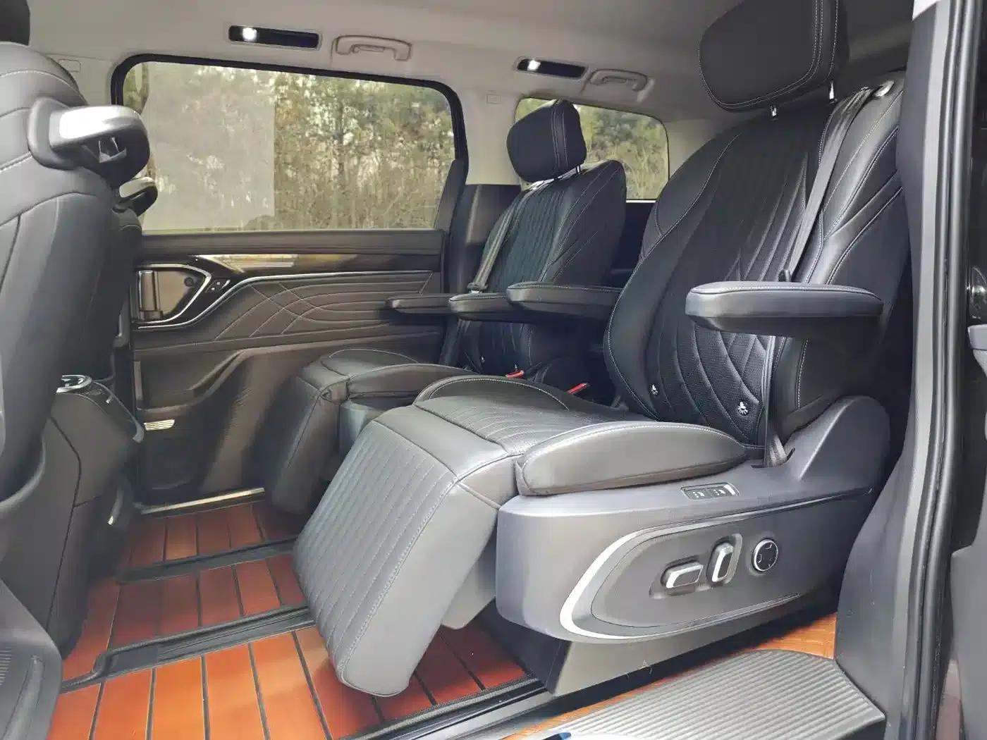 Maxus G90 2023 2.0T Galaxy 7-seater Edition — миниатюра 5