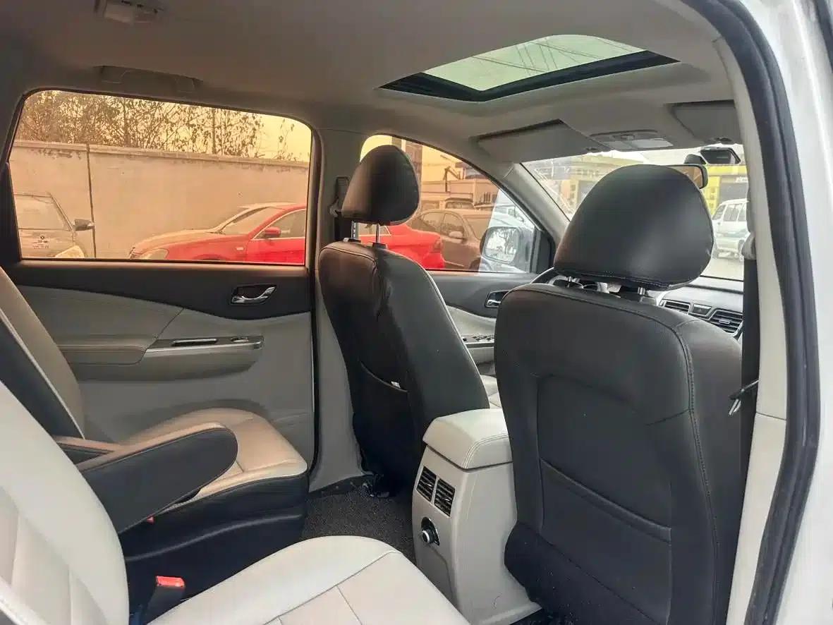 Fengxing S500 2016 Model 1.6L Manual Premium Edition — миниатюра 12