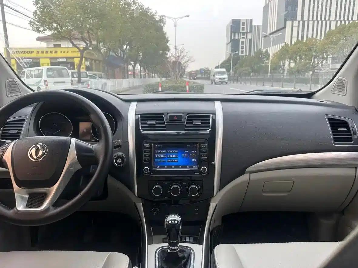 Fengxing S500 2016 Model 1.6L Manual Premium Edition — миниатюра 22