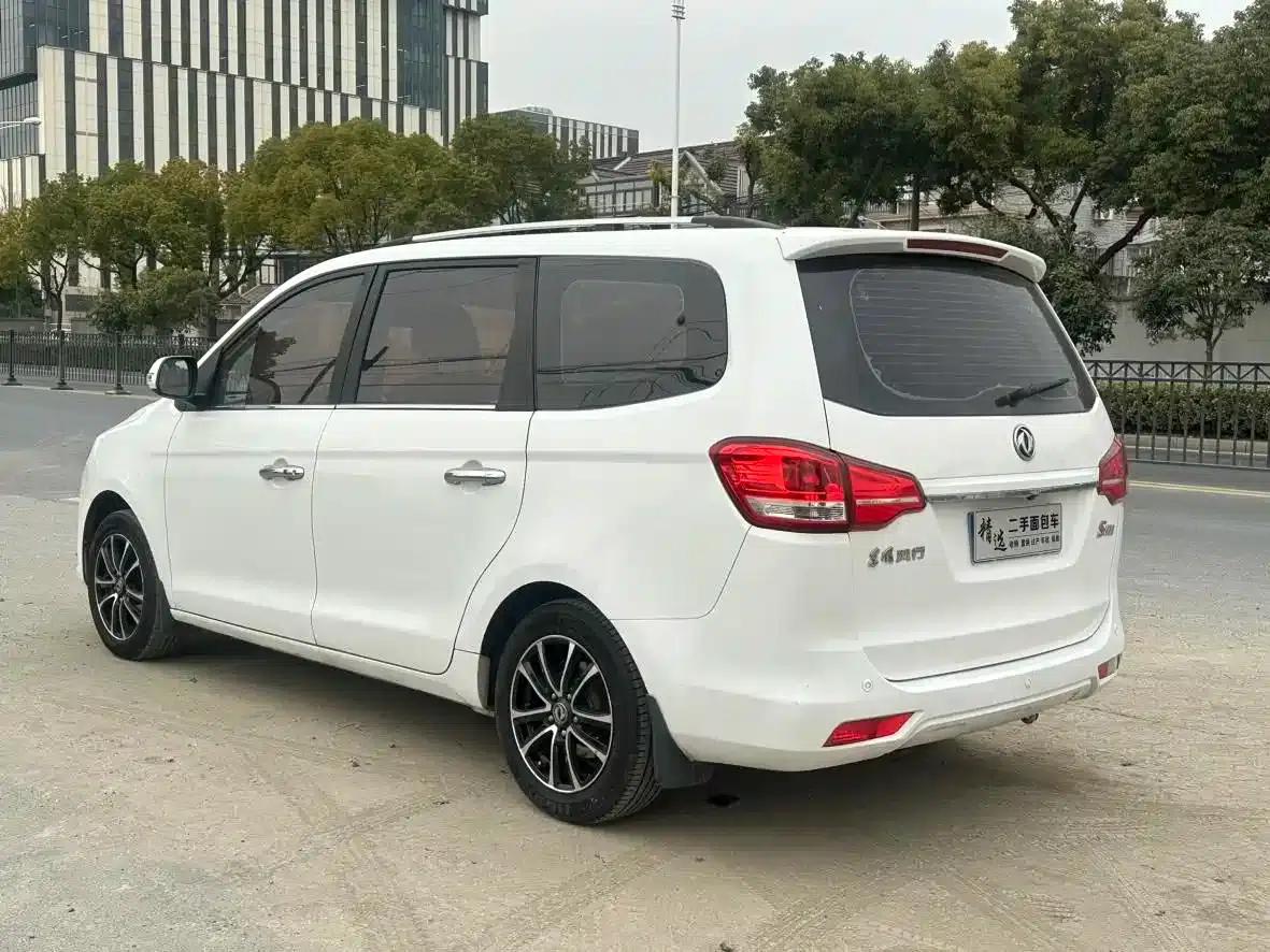 Fengxing S500 2016 Model 1.6L Manual Premium Edition — миниатюра 4
