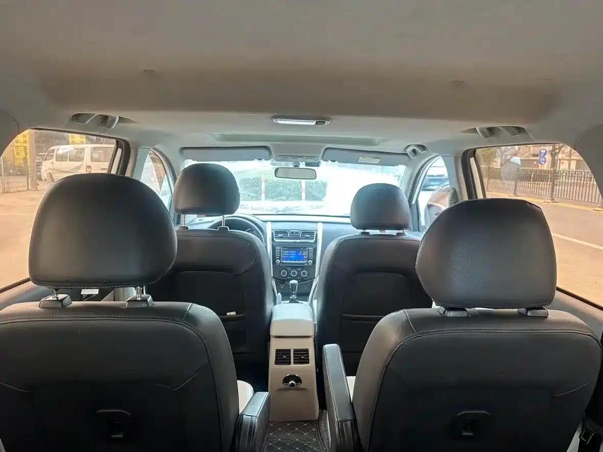 Fengxing S500 2016 Model 1.6L Manual Premium Edition — миниатюра 8